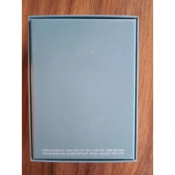 Perfectly Puzzling 100 Piece Christmas Dog Jigsaw Puzzle - Picture 11 of 12